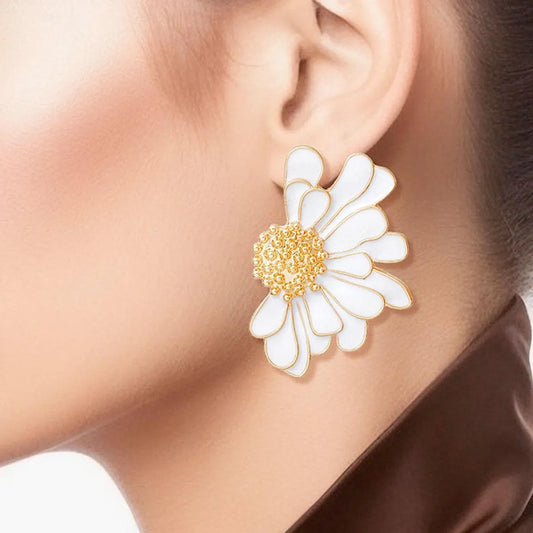 White Daisy Earrings Gold Tone: Botanical Fashion Jewelry Pinktown