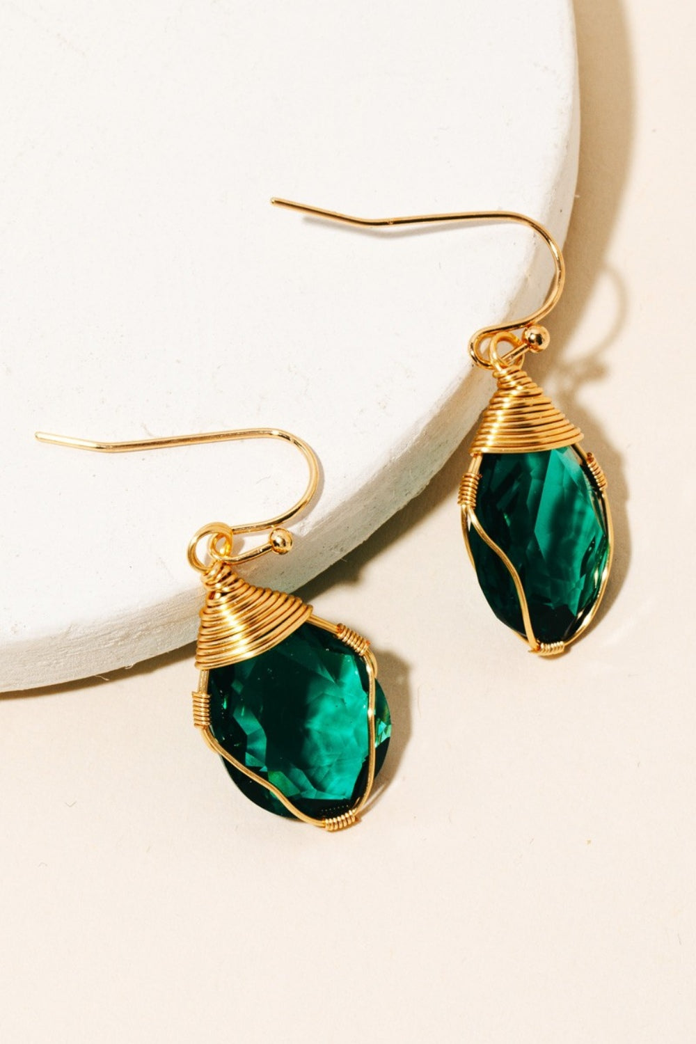 Stunning Wire-Wrapped Glass Dangle Earrings: Add Flair to Your Look