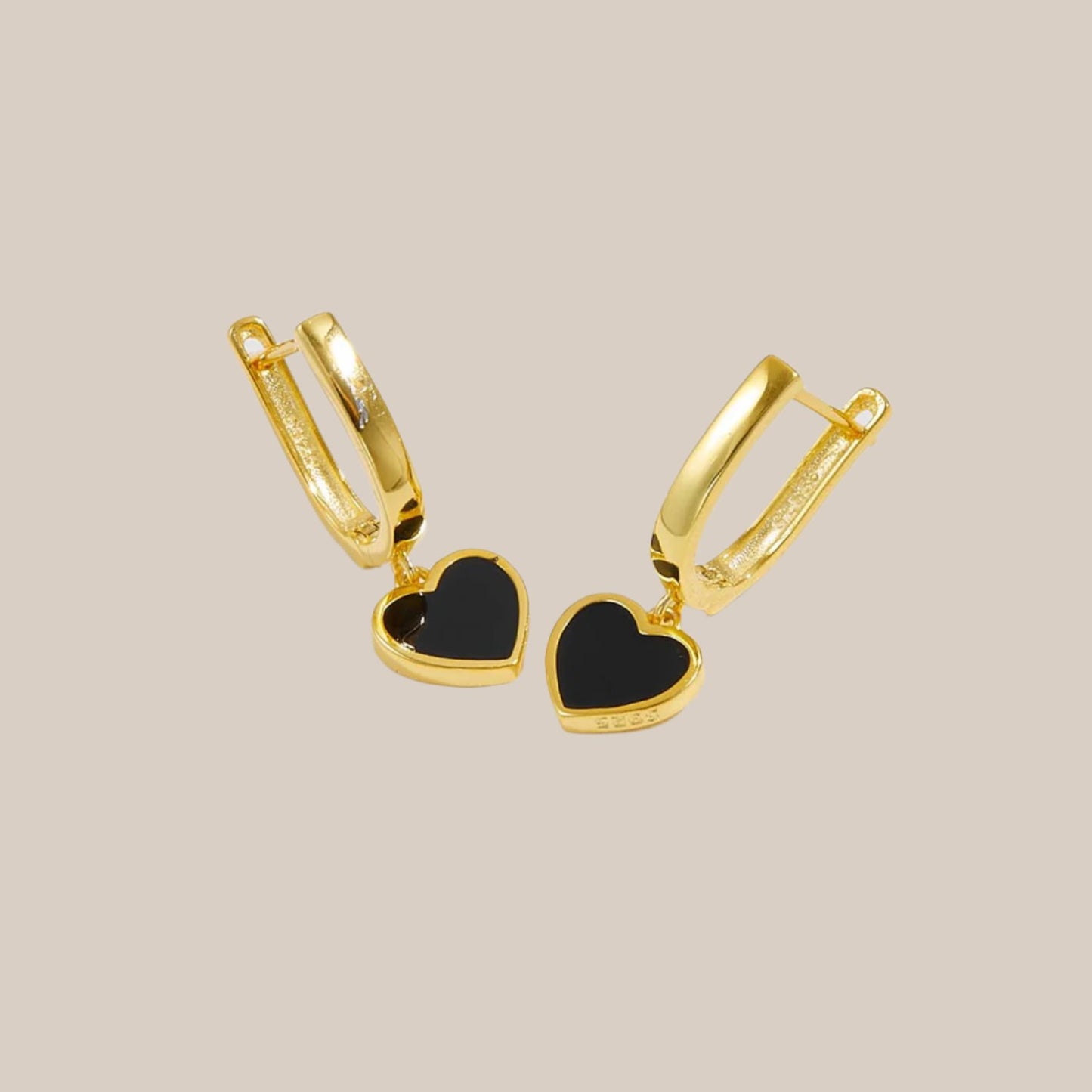 Heart-Fluttering Earrings