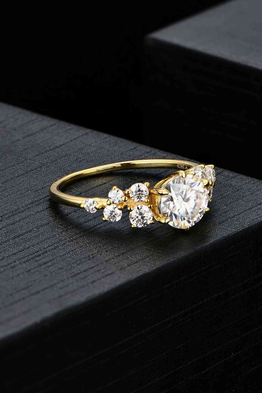 Sparkling Moissanite Ring - 1 Carat with Side Stones Trendsi