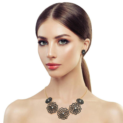 Black Flower Station Necklace Set - Perfect for Any Occasion