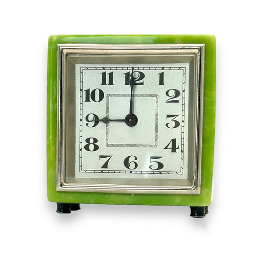 Bring this Vintage Green Clock Home for Nostalgic Beauty and Style!