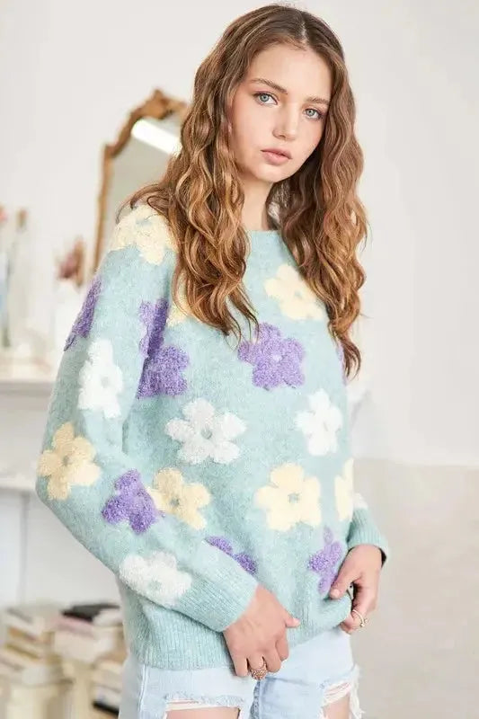 Floral 2-Tone Sweater: Chic Knitwear for Effortless Style and Versatility