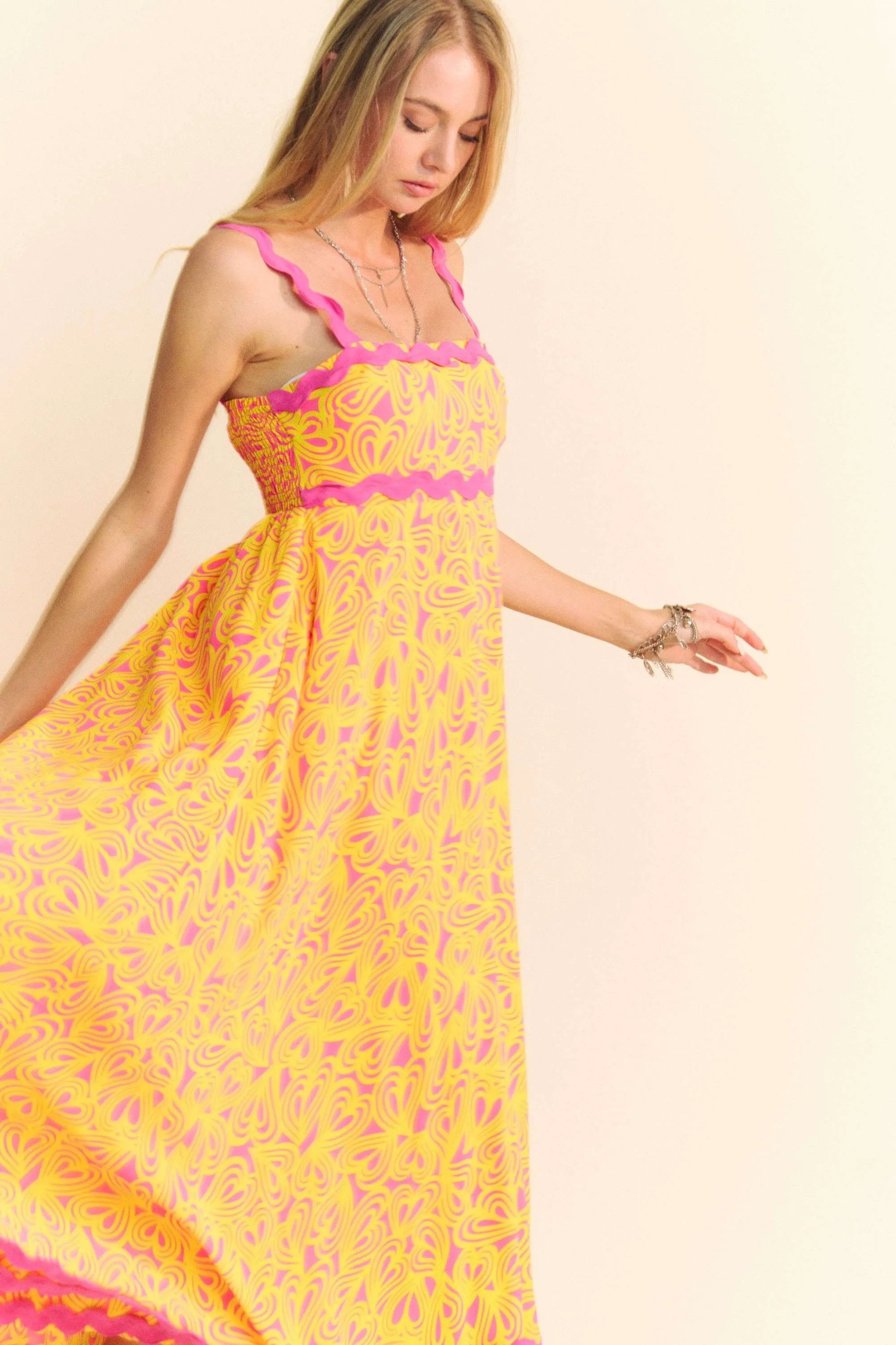 Davi & Dani Geo 2 Tone Printed Wavi Trim Tiered Maxi Dress Trendsi