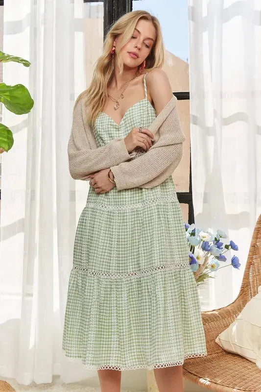 Washed Dress with Gingham Detail: Effortless Summer Style