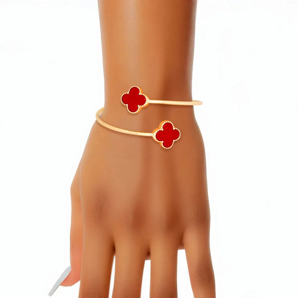 Red Clover Gold Bracelet: Add Flair to Your Fashion Jewelry