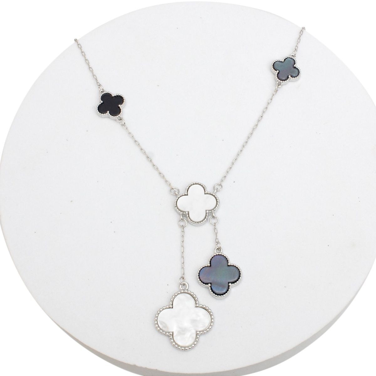 Multicolor and Silver Color Elegant Quatrefoil Clover Necklace – Lightweight & Chic Pinktown