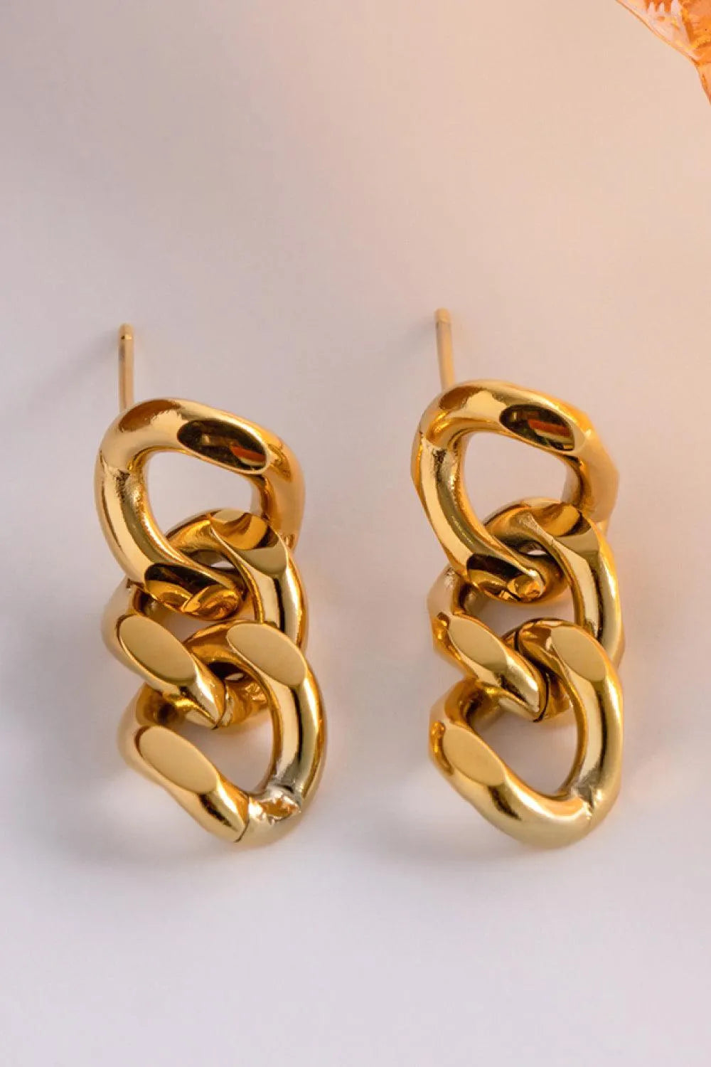 Gold Link Chain Earrings: Elevate Your Everyday Look