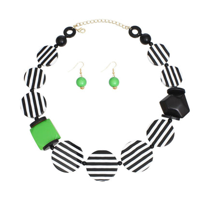 Green Muse Necklace Set: Beloved Fashionistas’ Favorite Jewelry