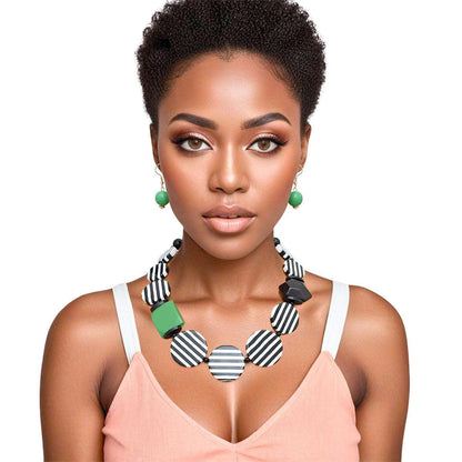 Green Muse Necklace Set: Beloved Fashionistas’ Favorite Jewelry