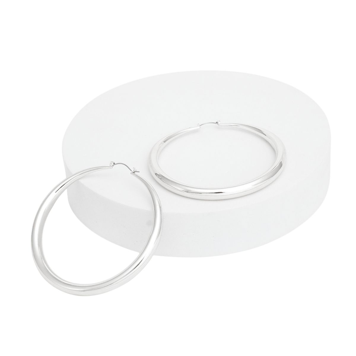 Oversized Silver Hoop Earrings Bold Statement Jewelry for Trendy Women