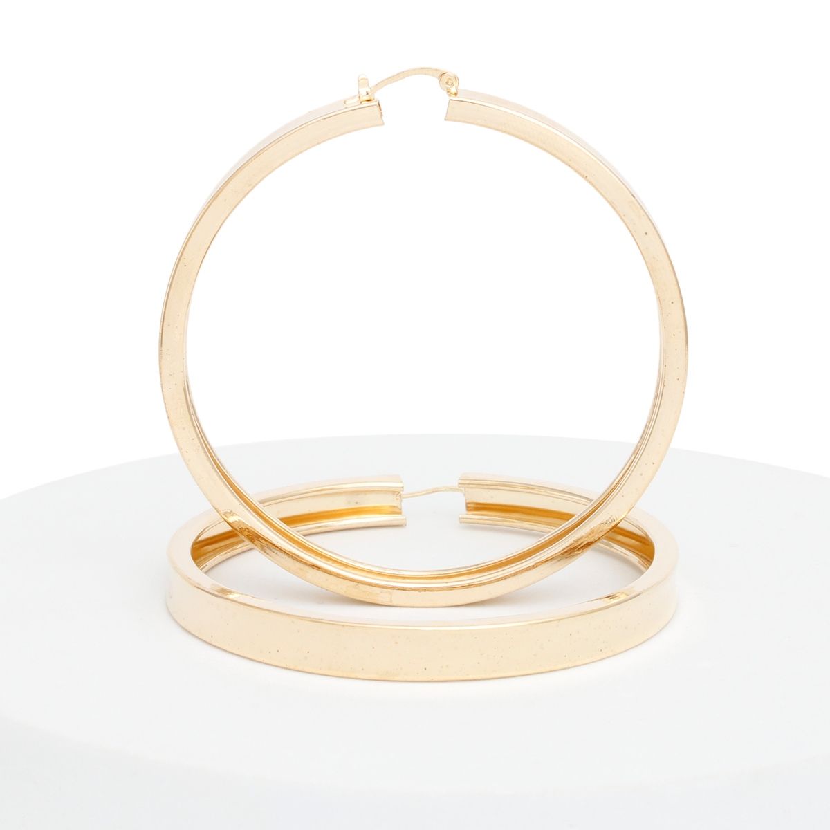Sleek Gold Hoop Earrings Wide Flat Metal Fashion Hoops