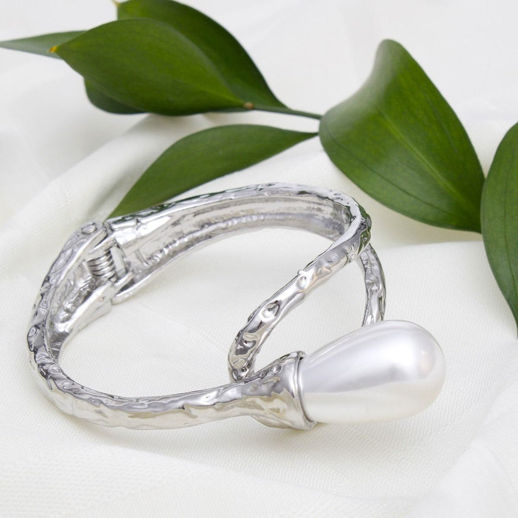 Silver Hammered Narrow Cuff Cream Teardrop Pearl Hinge Bracelet