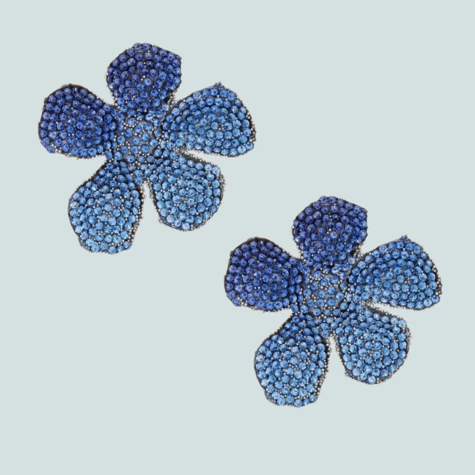 Stunning Royal Blue Flower Earrings – Bold & Beautiful