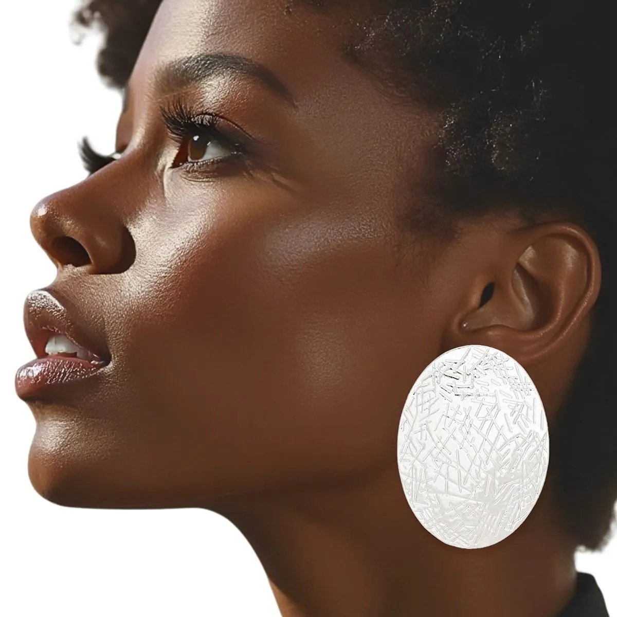 Stud Silver Metal Scratched Oval Earrings – Contemporary Textured Plate Studs for Women