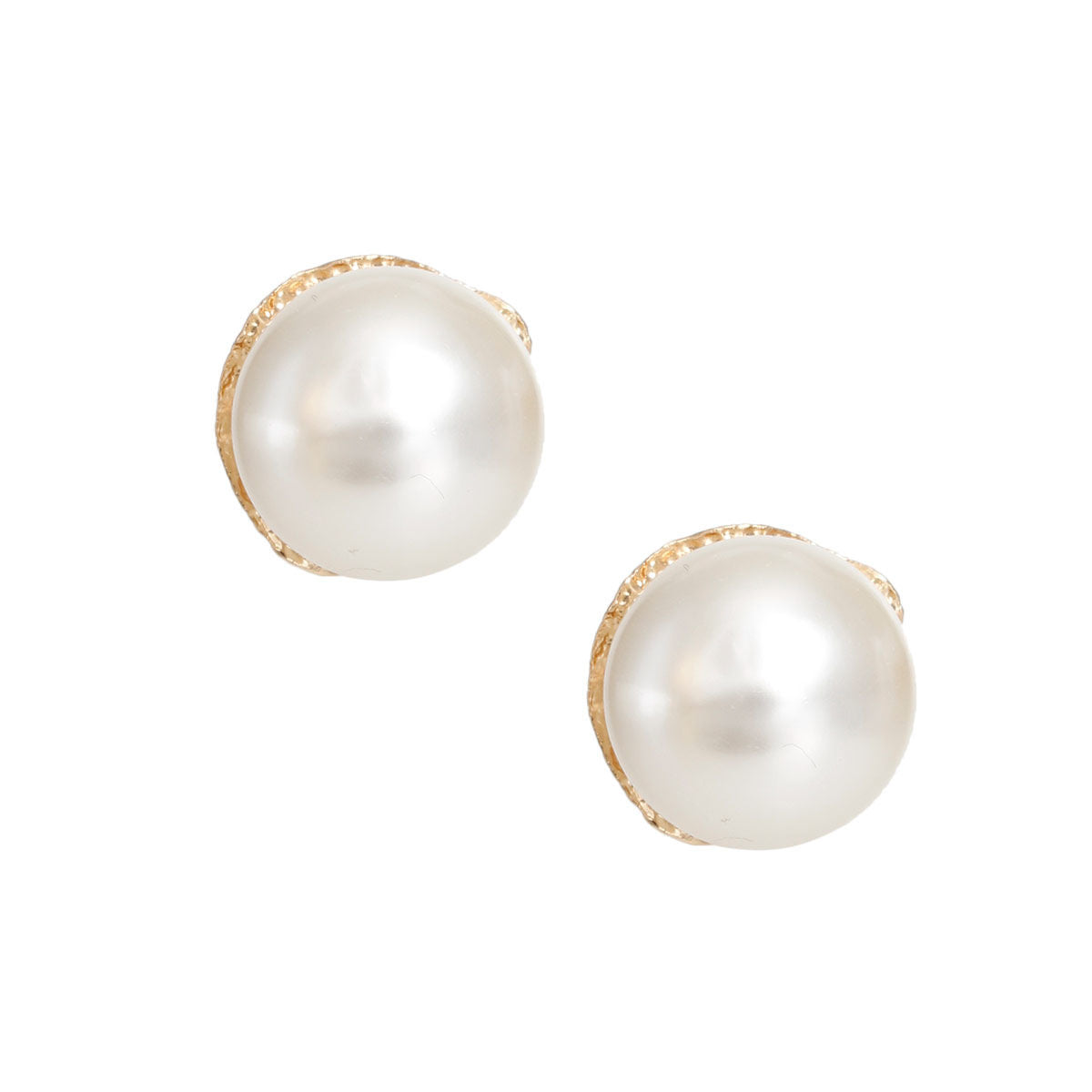 Cream Pearl Clip-On Earrings Textured Gold Tone Chunky Women’s Jewelry