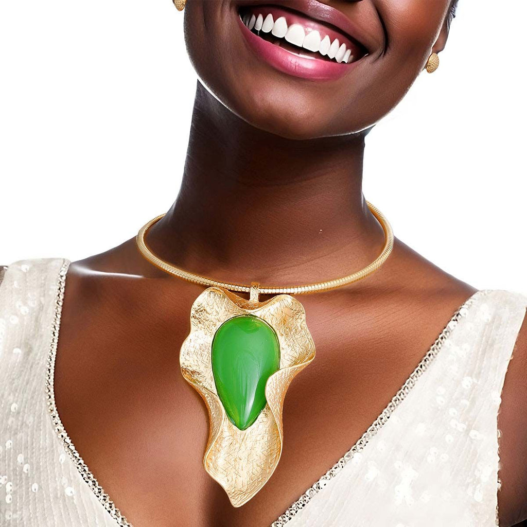 Gold Ribbed Rigid Collar Necklace Green Resin Pendant Set