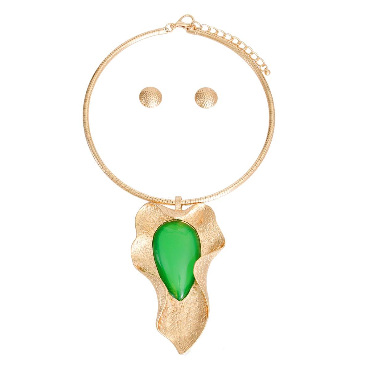Gold Ribbed Rigid Collar Necklace Green Resin Pendant Set