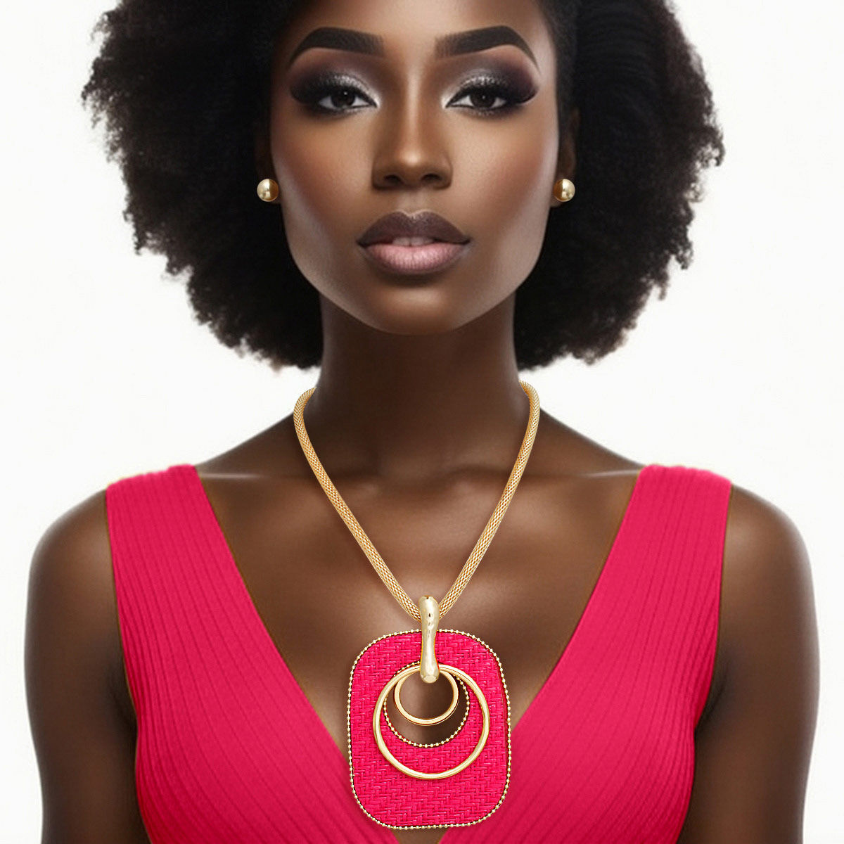 Quilted Raffia Pendant Necklace Gold Mesh Chain Set
