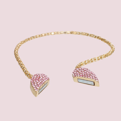 Unite Hearts Pink Heart Necklace: Symbol of Unbreakable Bond