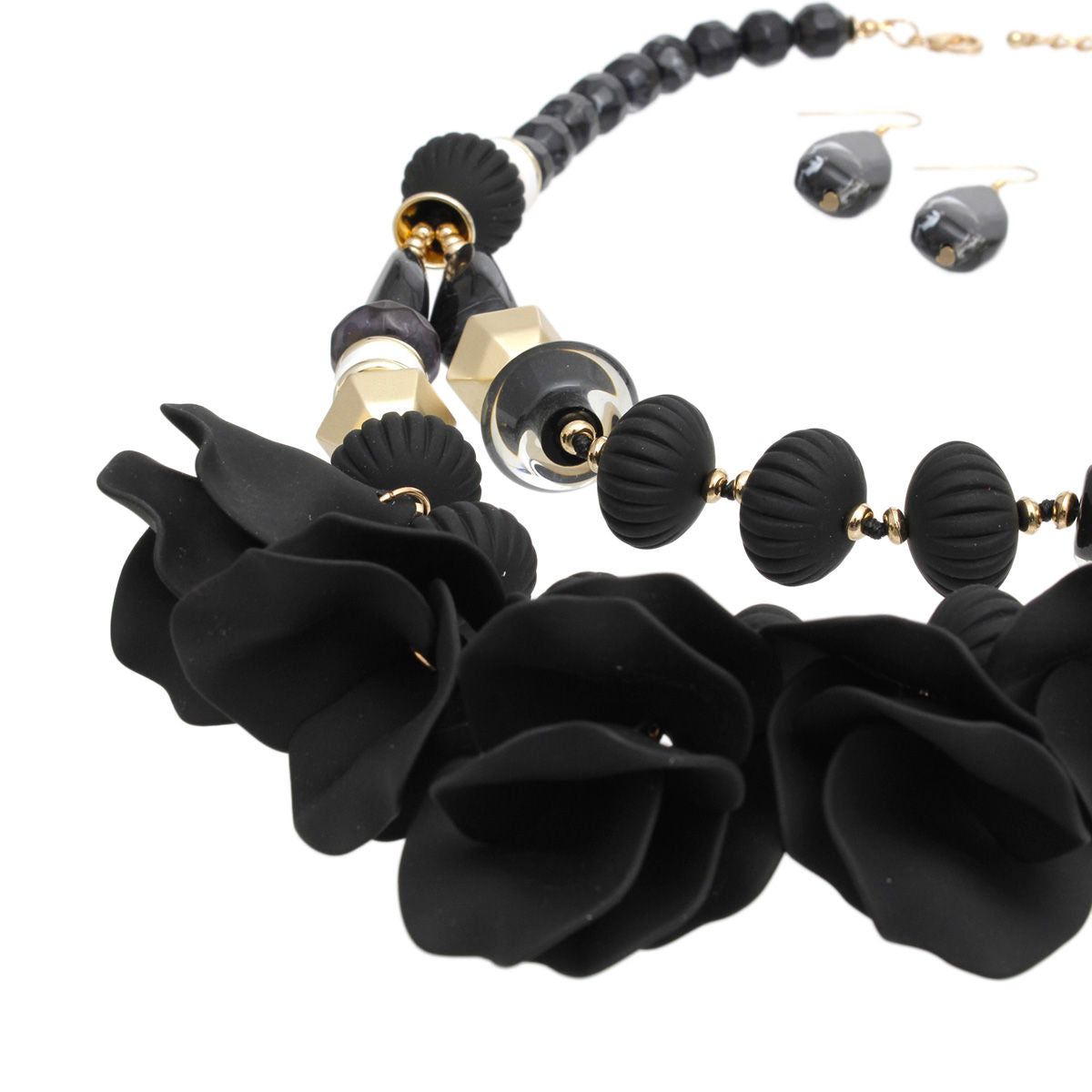 Elegant Women's Black Beaded Necklace Set