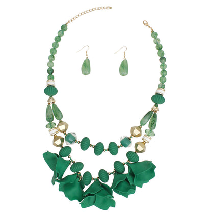 Elegant Women's Green Beaded Necklace Set