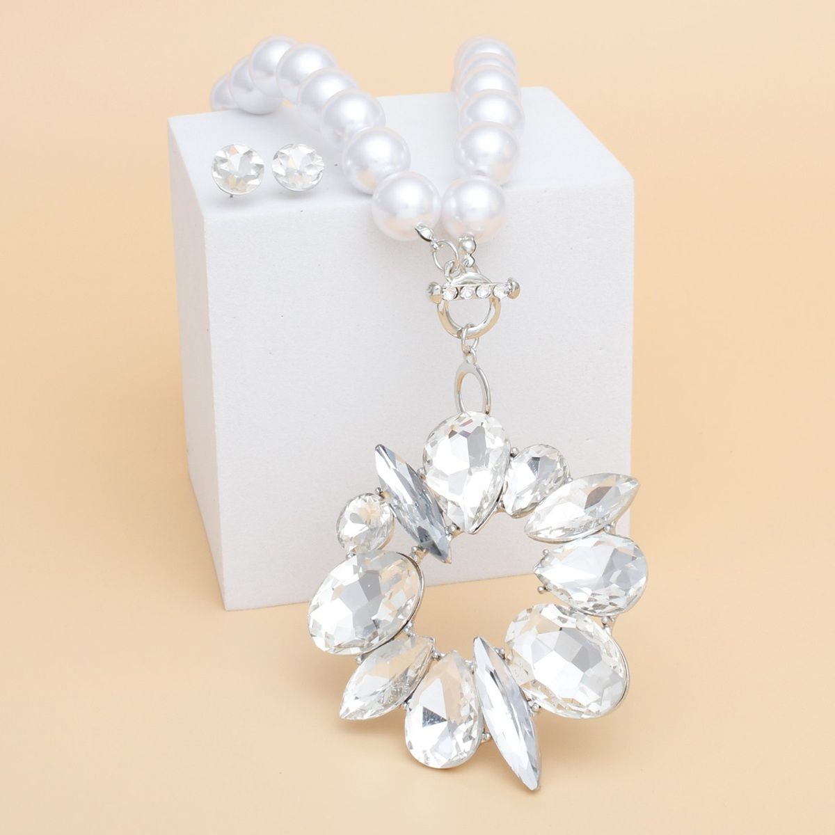 Oversized White Pearl Toggle Necklace with Large Crystal Pendant and Rhinestone Stud Earrings Set