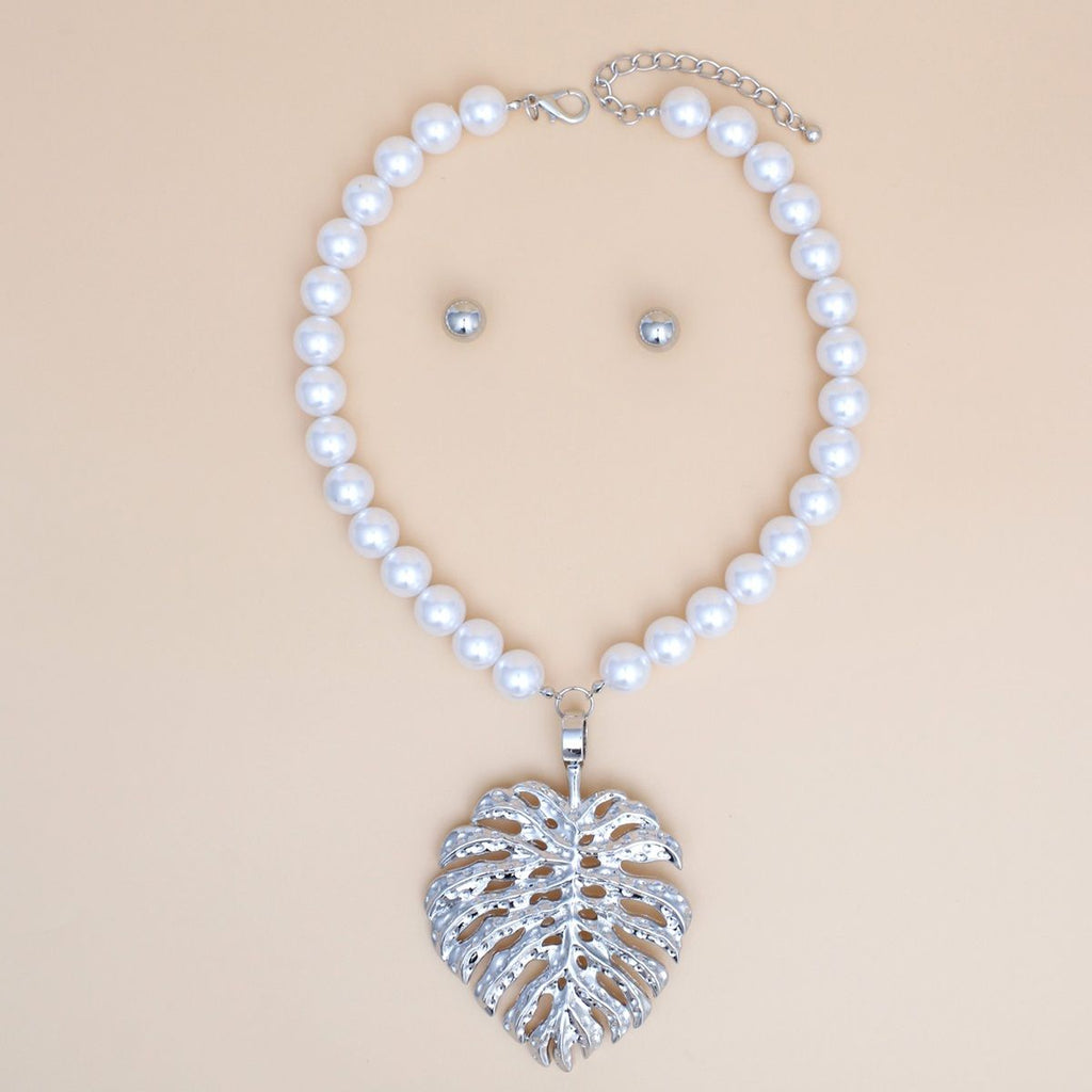 Oversized White Pearl Necklace Chunky Palm Leaf Pendant Set