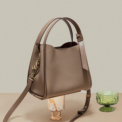 Large-Capacity Tote Bag With Adjustable Shoulder Straps
