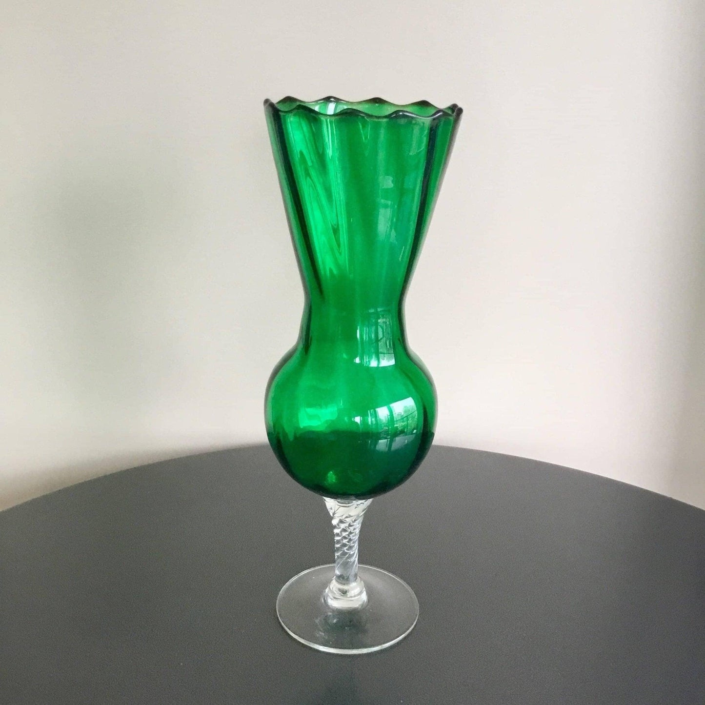 Mid-Century Empoli Emerald Glass Pedestal Vase