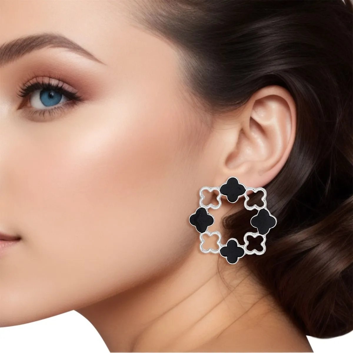 Elegant Silver Tone Clover Wreath Stud Earrings with Black Epoxy Detailing - Modern Geometric Statement Piece for Women