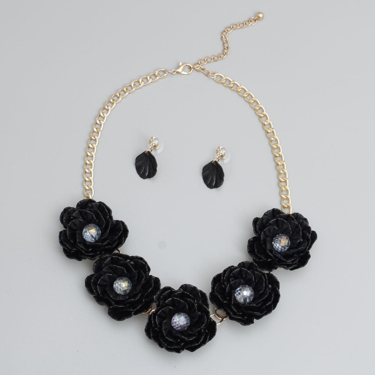 Stunning Black Flower Necklace Set - Enchanting Look