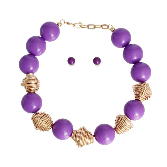 Stunning Chunky Purple Bead Jewelry Set: Necklace & Earrings