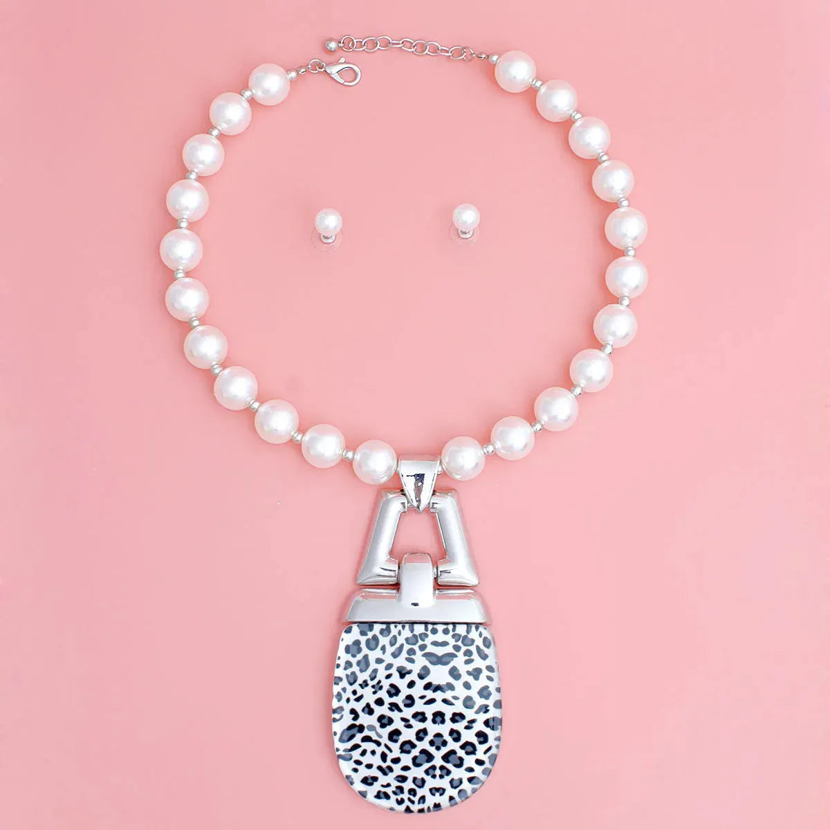 White Pearl Necklace with a Silver Leopard Print Lock Pendant and Matching Stud Earrings | Fashion Jewelry