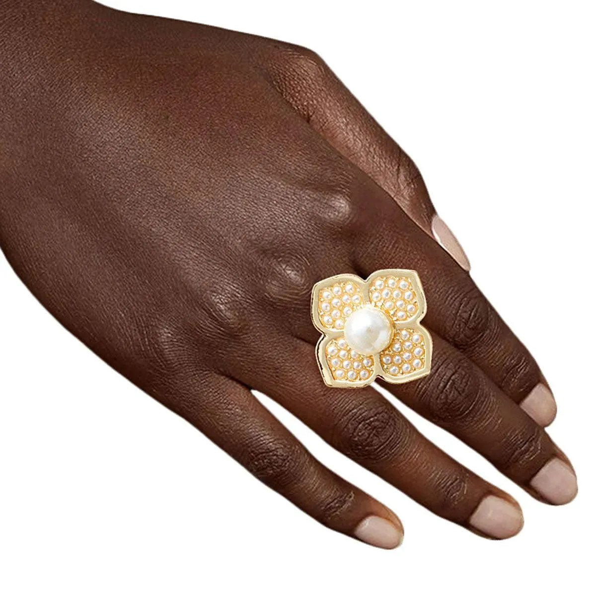 Elegance in Bloom: Gold Flower Ring with Cream Pearl - Fashion Jewelry