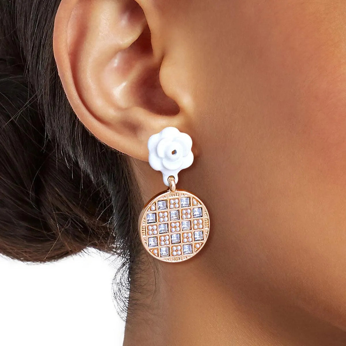 Elevate Your Style: White Flower Stud Earrings Medallion Drop Jewelry Bubble