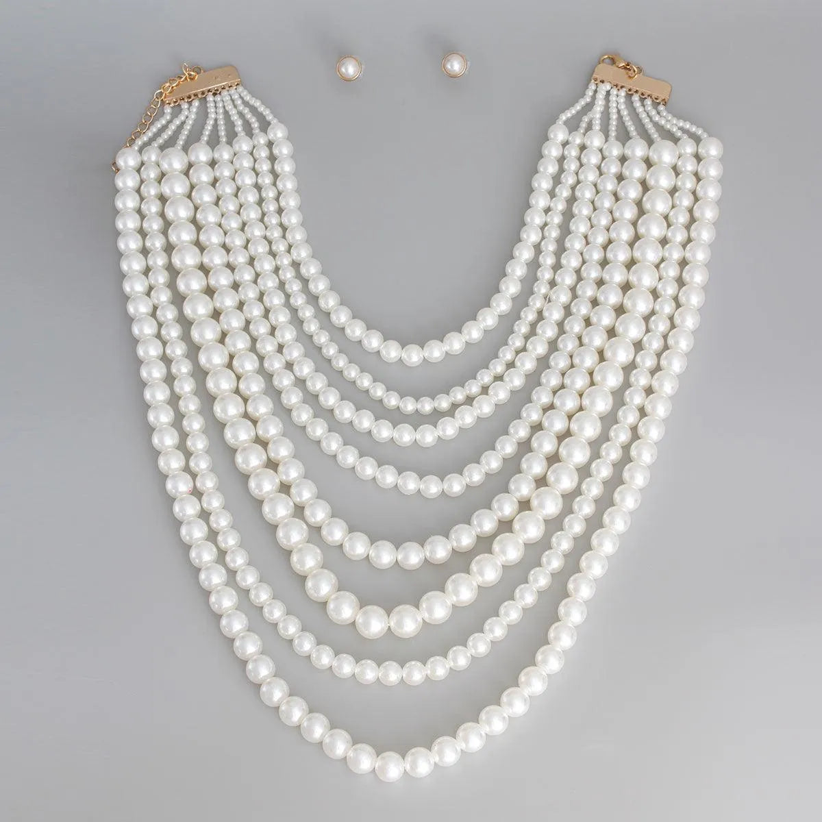 Fashion Jewelry: Multi-strand Pearl Necklace - A Timeless Statement Piece Jewelry Bubble