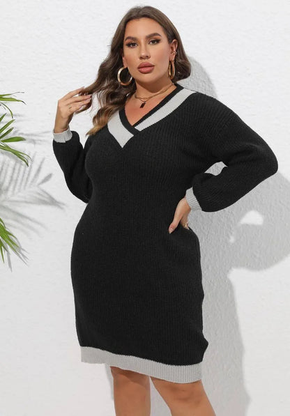 Feel confident and trendy in our Plus Size Colorblock V-neck Knit Dress! Jewelry Bubble