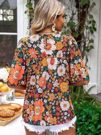 Floral Printed Half Sleeve Blouse for Everyday Style Jewelry Bubble