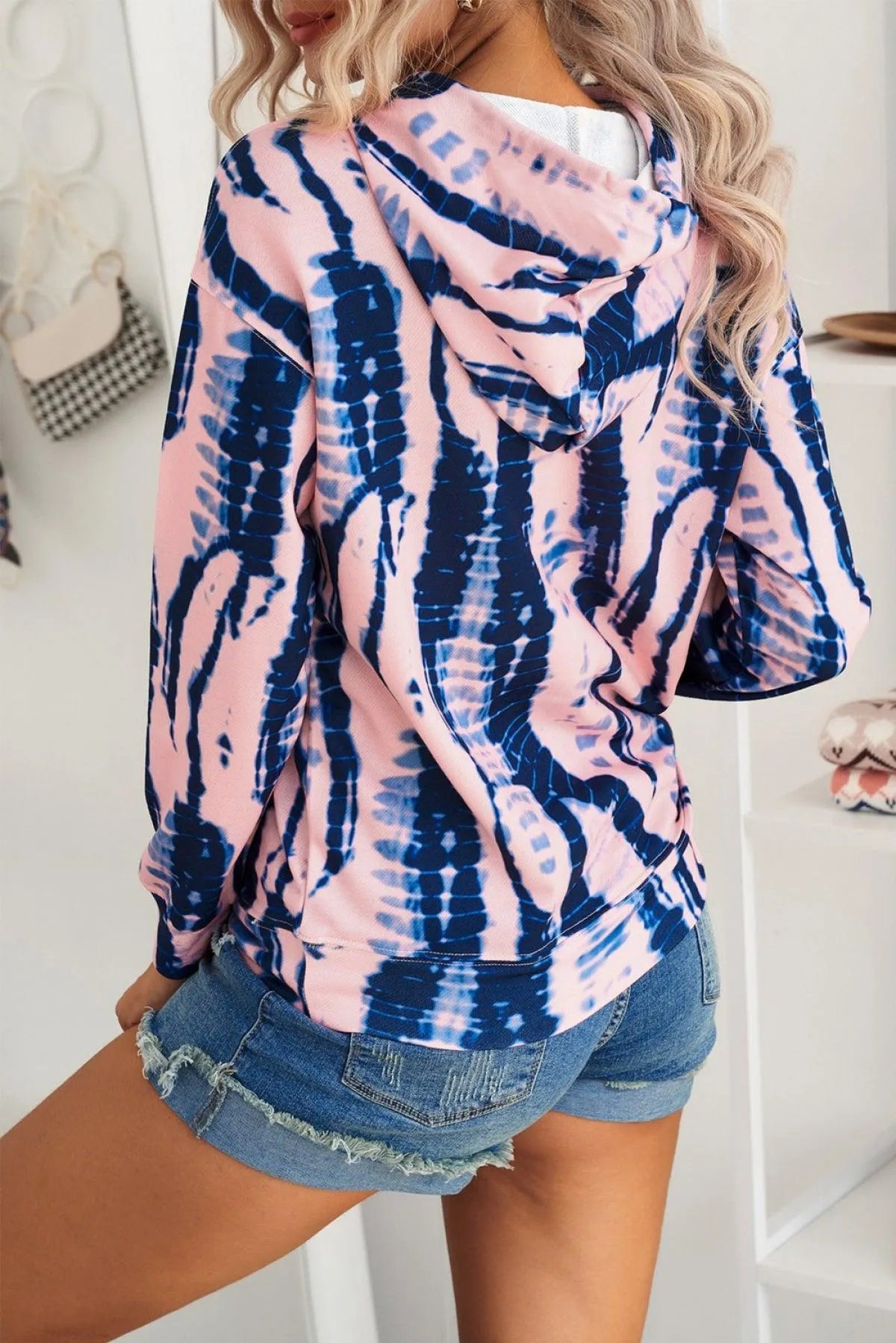 Get Cozy Tie-Dye Print Pullover Hoodie - Perfect for Ladies! Jewelry Bubble