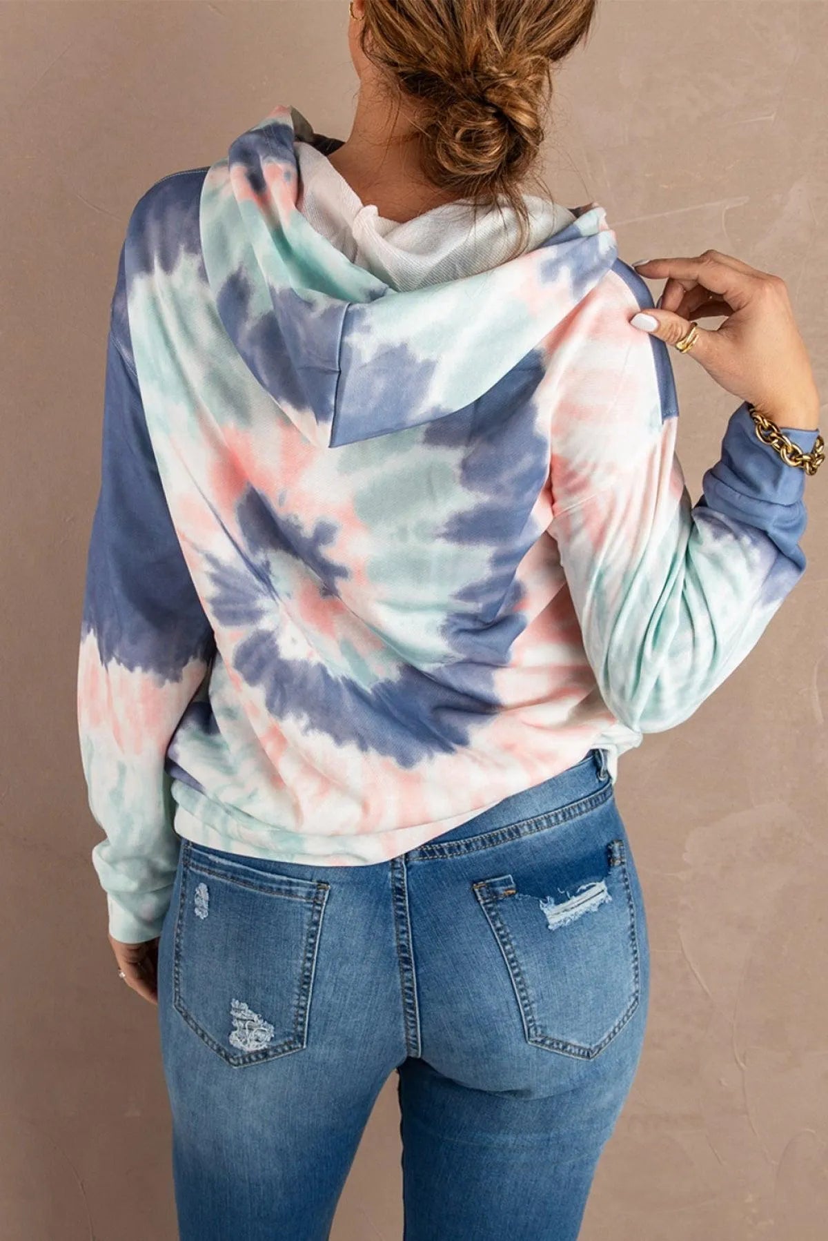 Get Cozy Tie-Dye Print Pullover Hoodie - Perfect for Ladies! Jewelry Bubble