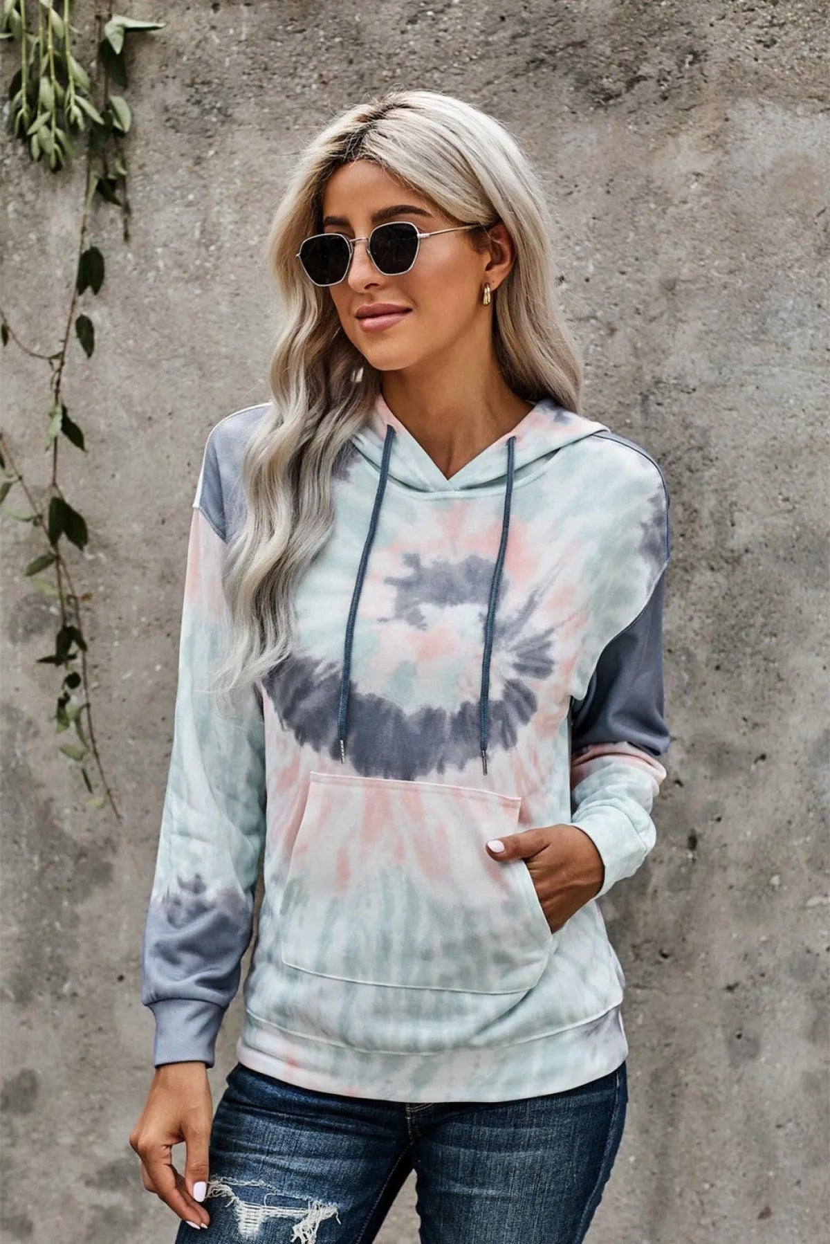 Get Cozy Tie-Dye Print Pullover Hoodie - Perfect for Ladies! Jewelry Bubble