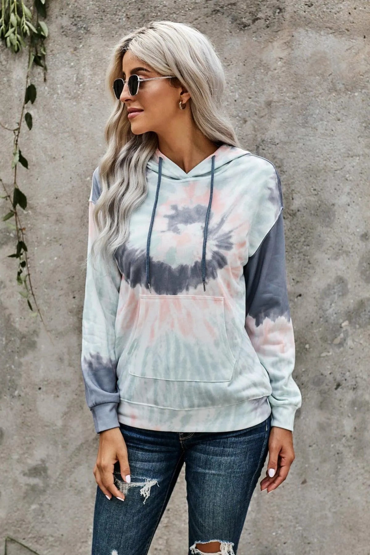 Get Cozy Tie-Dye Print Pullover Hoodie - Perfect for Ladies! Jewelry Bubble