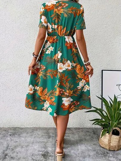 Get It Now: Stunning Short Sleeve Teal Floral Surplice Dress! Jewelry Bubble