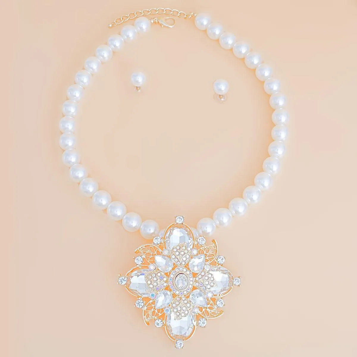 Get Noticed: Stunning Filigree Flower Cream Necklace Set Jewelry Bubble