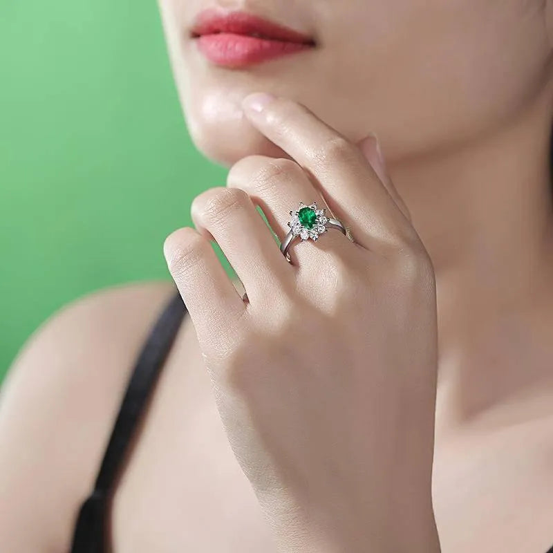 Green Flower-Shaped Ring: The Perfect Accessory for Any Outfit Jewelry Bubble