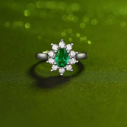 Green Flower-Shaped Ring: The Perfect Accessory for Any Outfit Jewelry Bubble