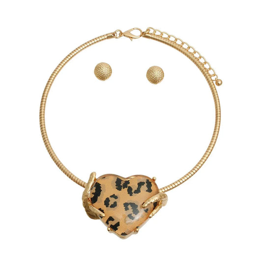 Leopard Print Heart Pendant Necklace - Women's Gold Fashion Jewelry Jewelry Bubble