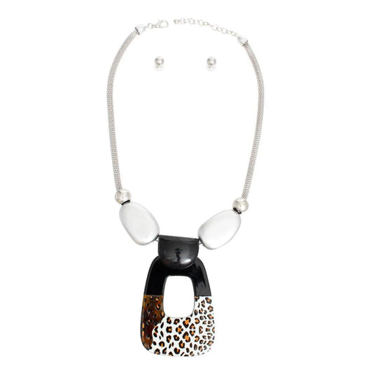 Monochromatic Open Rectangle Leopard Print Necklace Set Jewelry Bubble