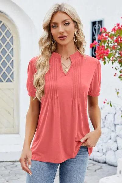 Notched Short Sleeve Women's T-Shirt: Where Comfort Meets Style Trendsi
